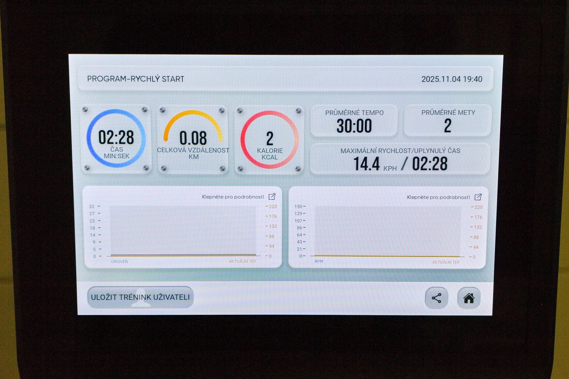 hodnoty na displeji ZenRoute 1200, recenze cyklotrenažéru Testado