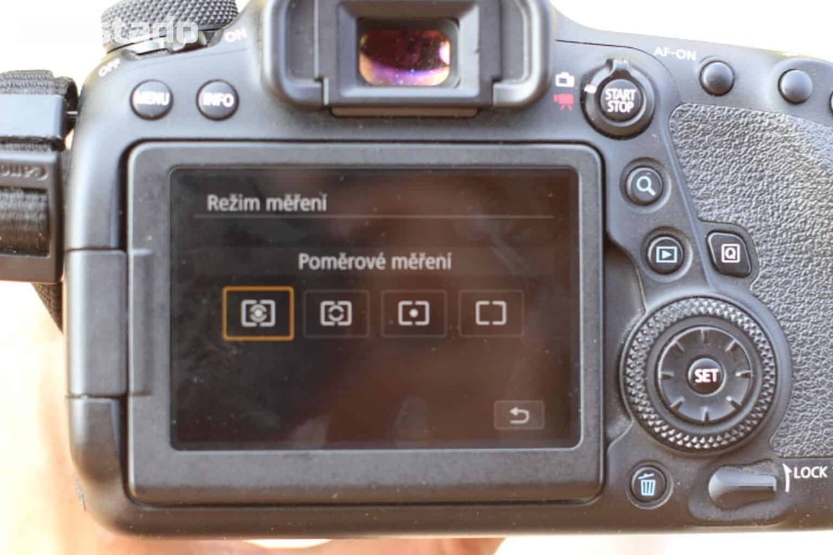 Canon EOS 6D Mark II