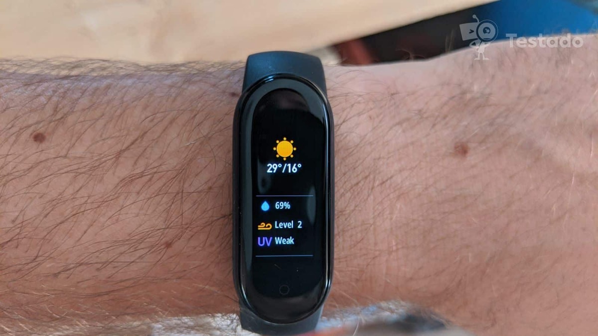 test a recenze chytrého náramku Xiaomi Mi Band 5