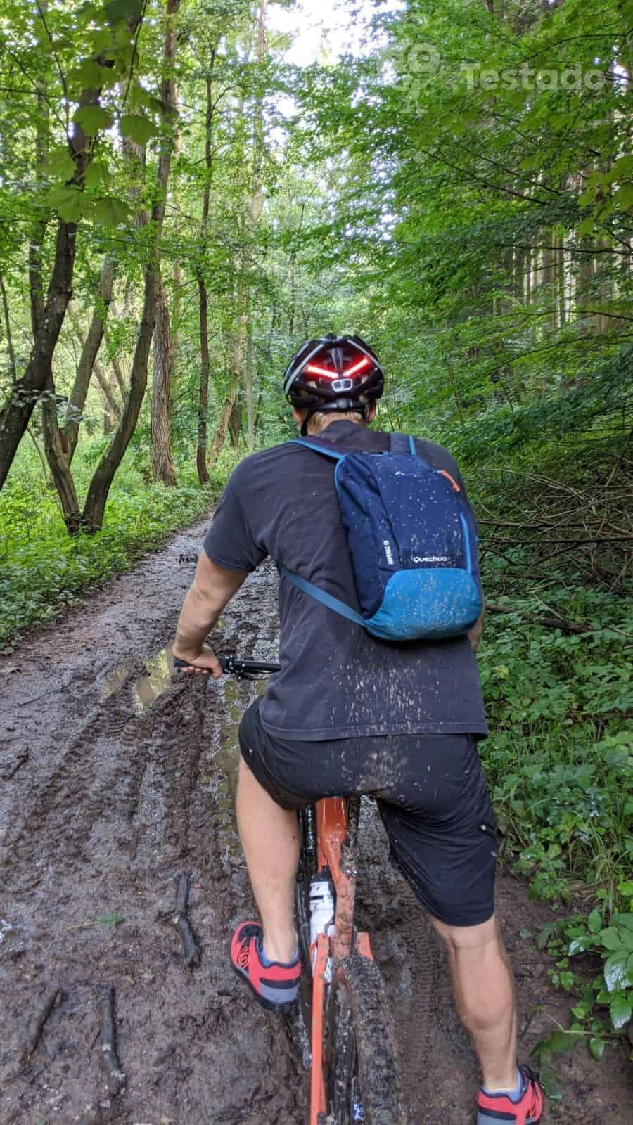 Recenze helmy na kolo Safe-Tec TYR 3
