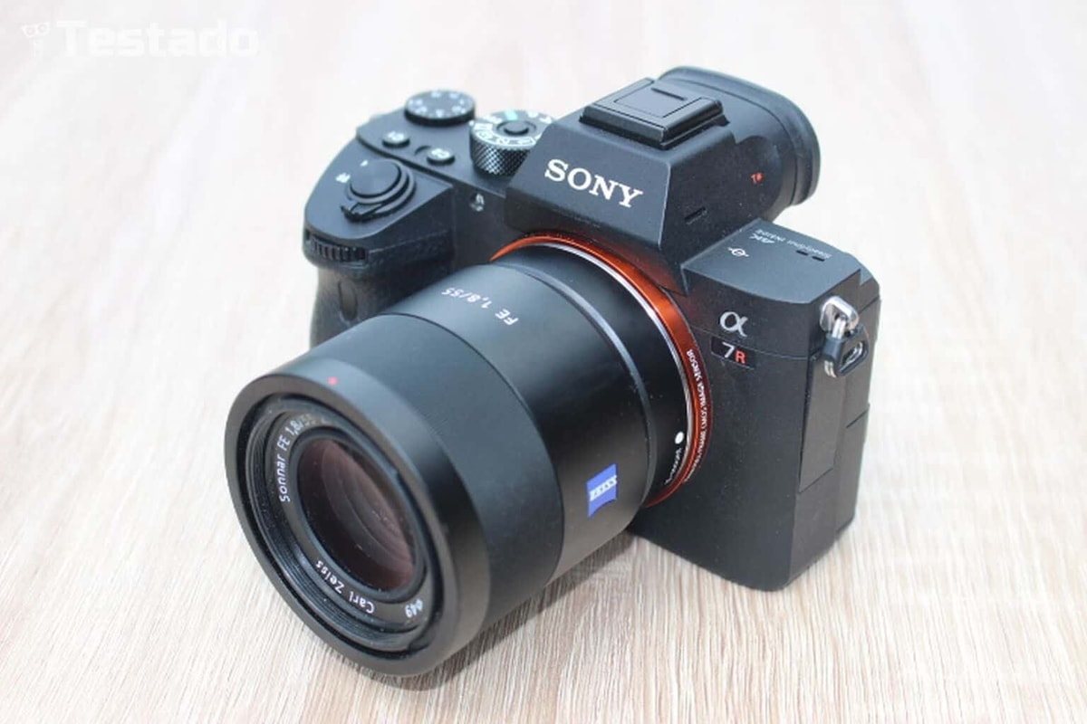 Sony Alpha A7R III
