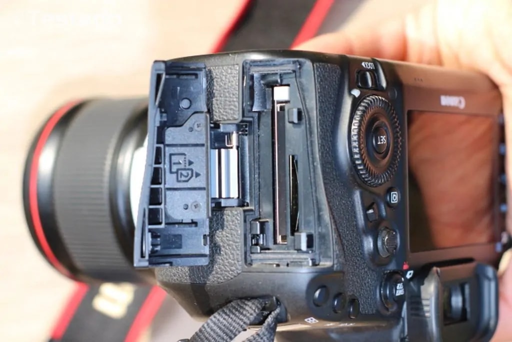 Canon EOS 5D Mark IV