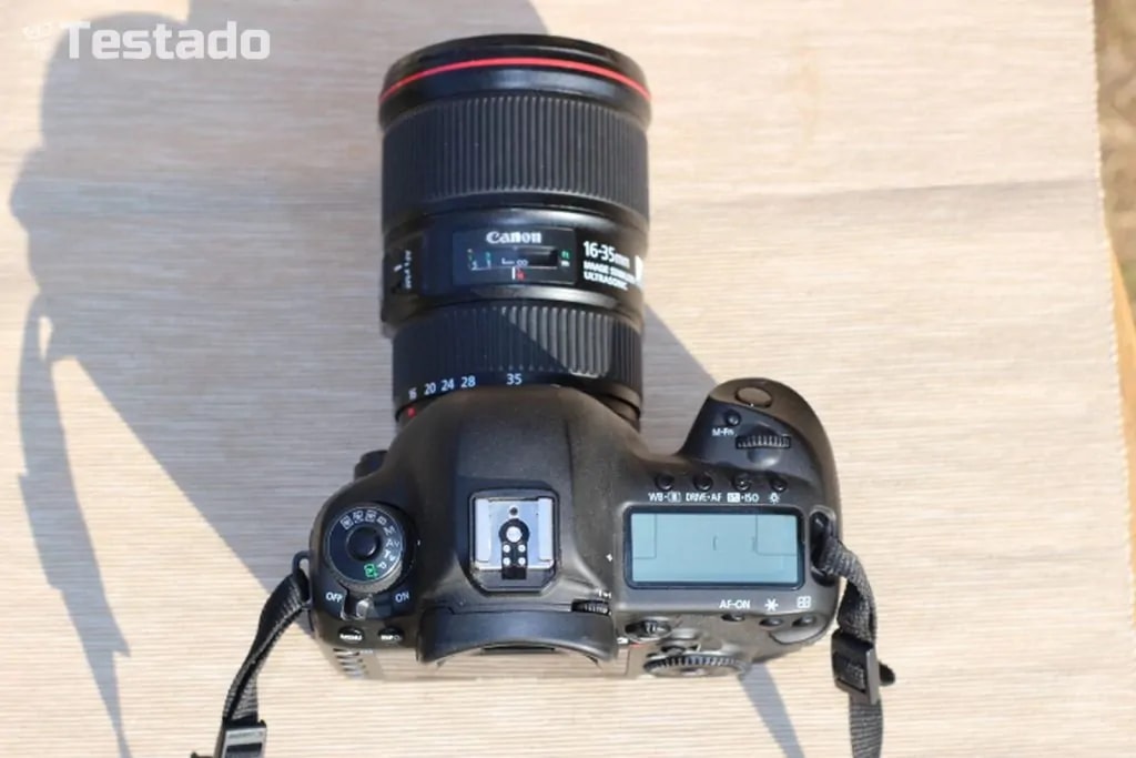 Canon EOS 5D Mark IV