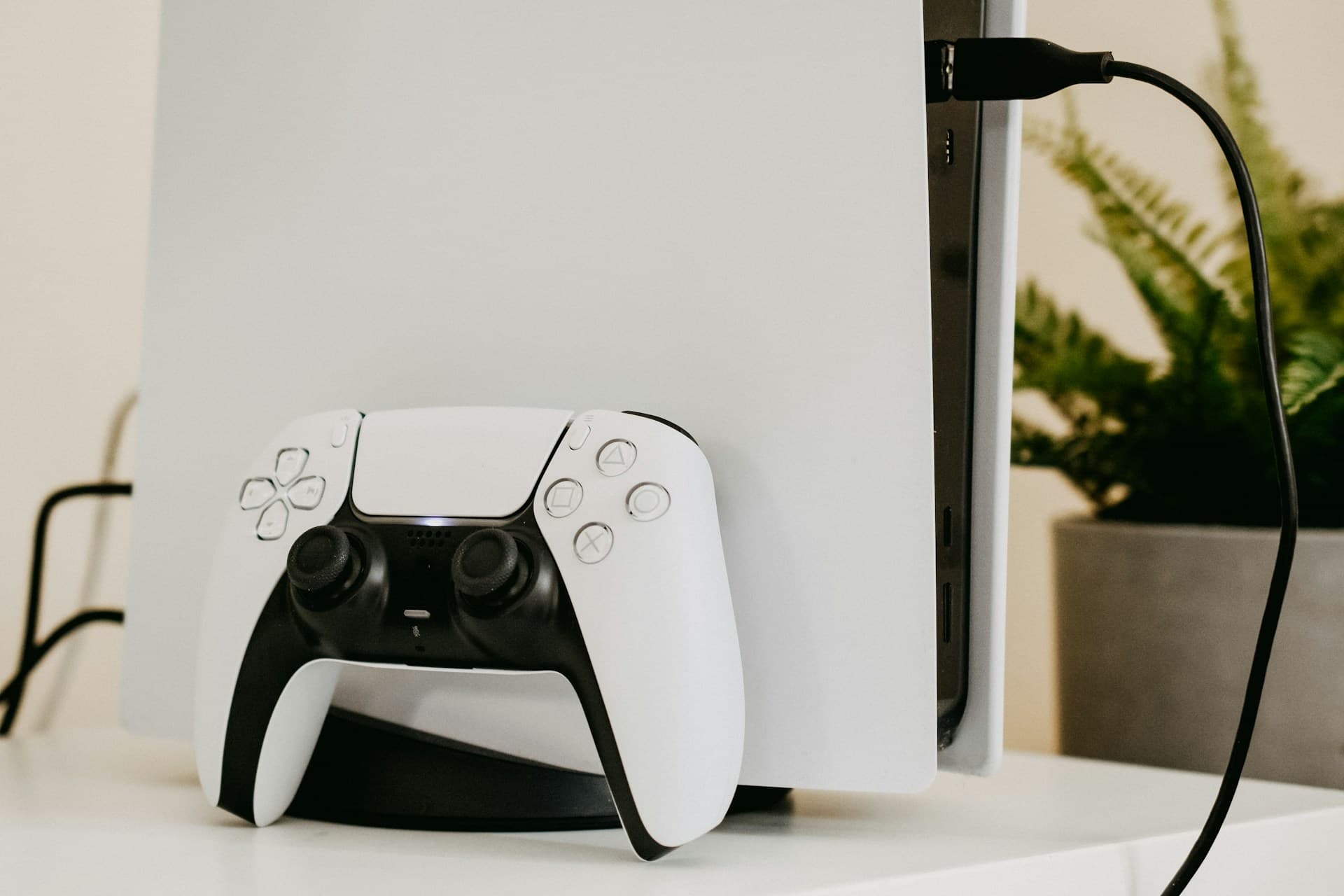 Konstrukce a ovladač PlayStation 5