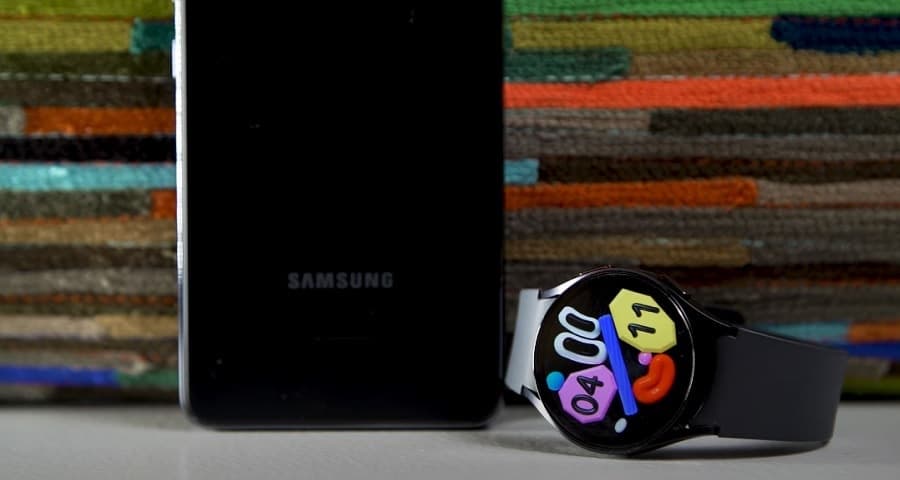 Samsung Galaxy Watch 6 - displej a ovládání