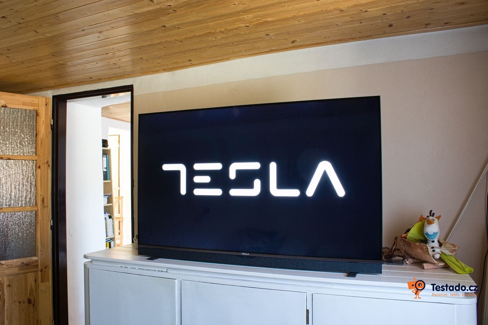 Smart televize Tesla Recenze Testado